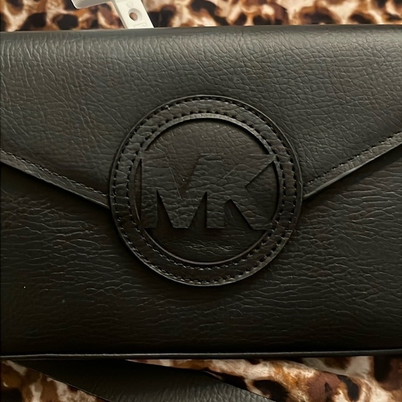Brand New Michael Kors Black Leather Belt Bag Fanny Pack w/ Silver Tone Buckle main image 14